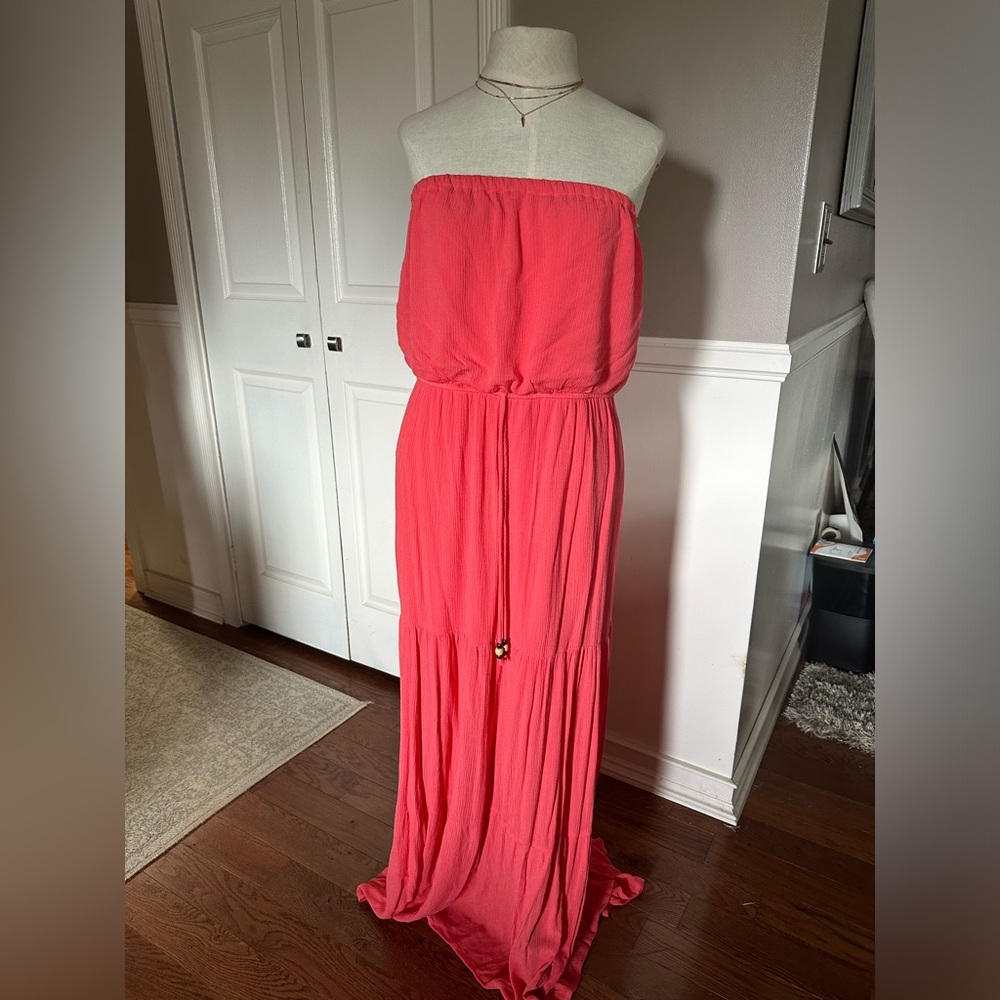 Bebop salmon colored maxi dress strapless. Size XL